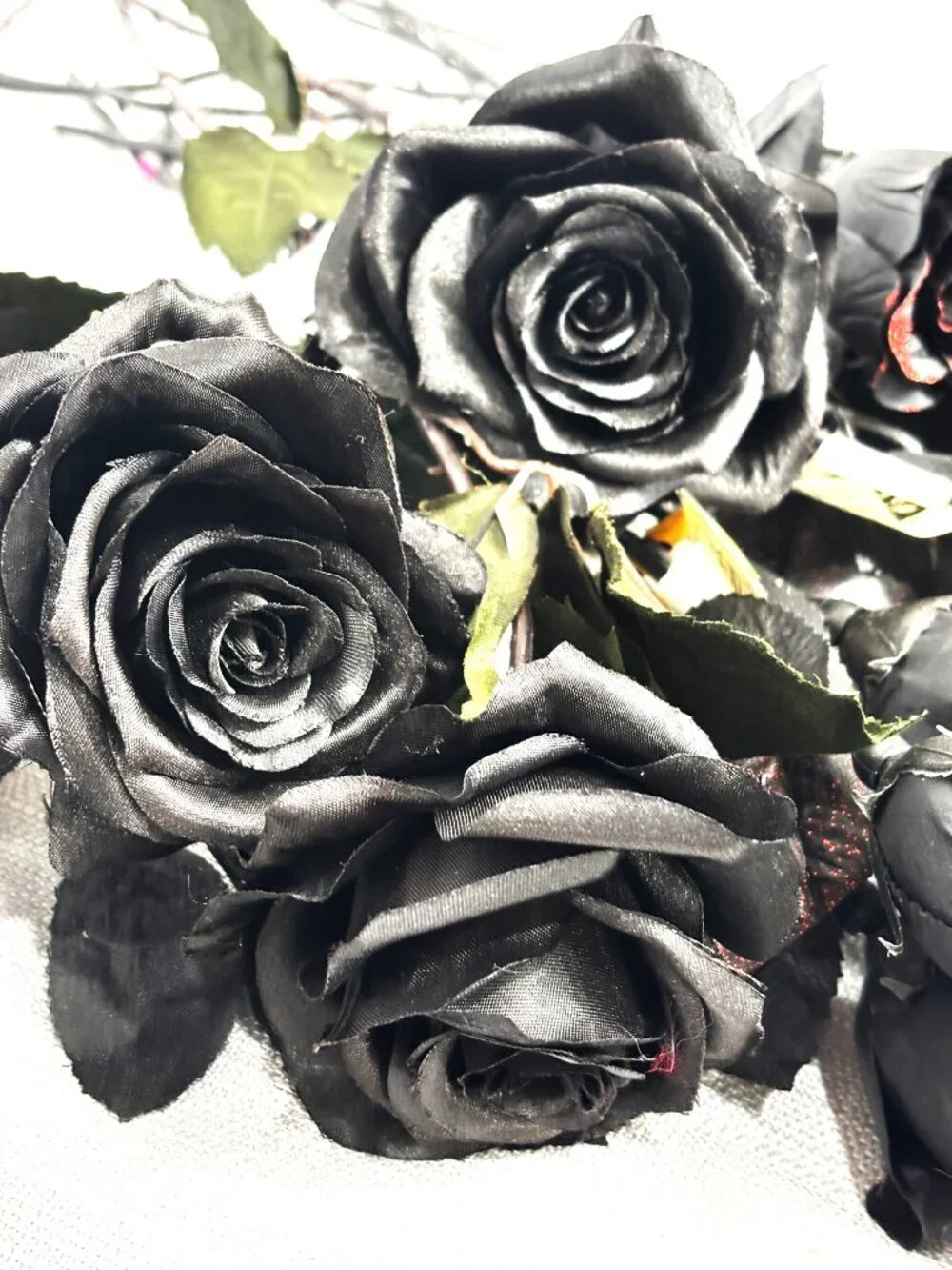 Black Silk Stem Roses Assortment – quantity 17 NWT